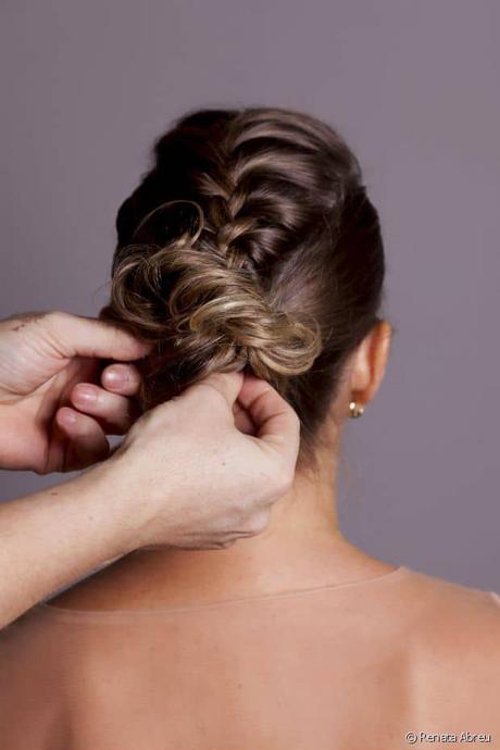 Trenza superior más chongo paso a paso