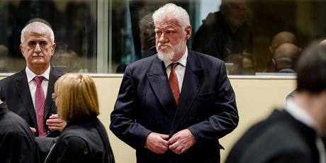 ▷ Criminal de guerra de Bosnia 【 Slobodan Praljak 】🧡 toma veneno durante audiencia y muere