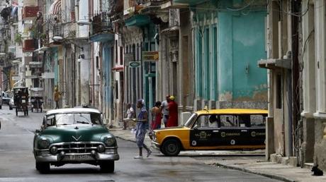 Emprendedores privados en Cuba buscan opciones para exigir sus derechos
