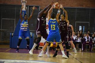 Galería de momentos del Bàsquet Femení Sant Adrià-Cadí La Seu