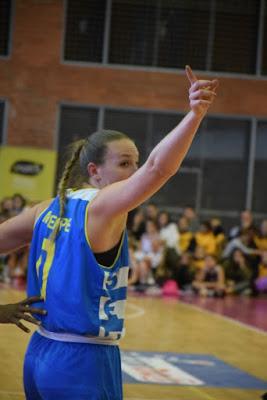 Galería de momentos del Bàsquet Femení Sant Adrià-Cadí La Seu
