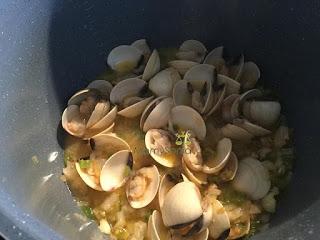 FIDEOS MELOSOS CON ALMEJAS EN OLLA GM E, F, G FIDEOS MELOSOS CON ALMEJAS EN OLLA GM E, F, G