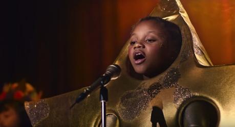 Este “niño enchufe” ha sembrado la polémica en el anuncio navideño de Sainsbury’s Este “niño enchufe” ha sembrado la polémica en el anuncio navideño de Sainsbury’s