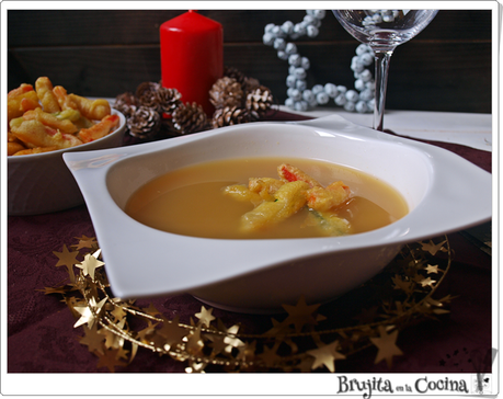 Sopa de verdura con quinoa y tempura