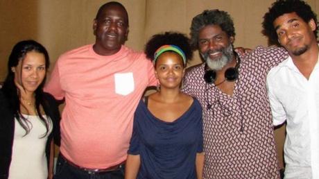 Activistas del proyecto Di.Verso y de la campaña contra el Decreto 349 bajo el acecho del régimen cubano