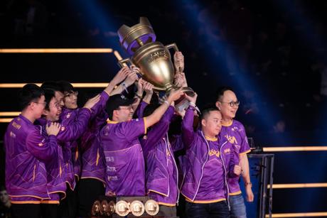 Nova Esports se convierte en el Primer Campeón Mundial de la Clash Royale League