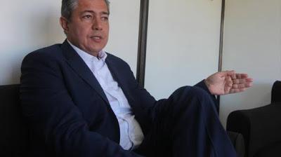 Figueroa será candidato a gobernador pero no se irá del MPN