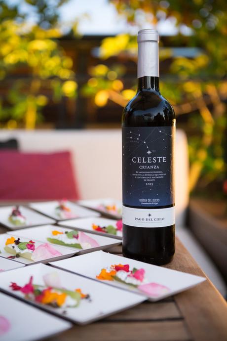 Celeste crianza, un vino para vestir nuestra mesa.