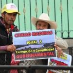 En el ejido de Rodrigo se derrumba Ciudad Maderas / foto: Héctor M Guevara