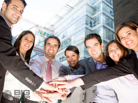 Desarrollo de competencias en los colaboradores Desarrollo de competencias en los colaboradores