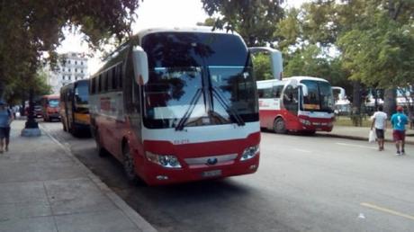 Régimen cubano responde con policías y amenazas a la ‘huelga’ de transportistas privados