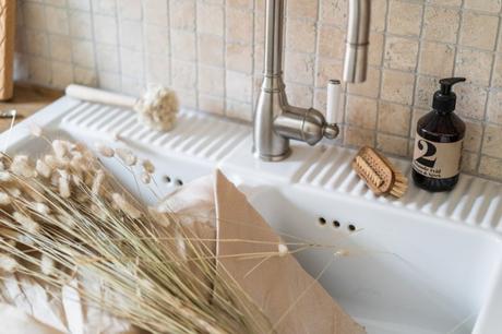 Encantador estudio de una habitación