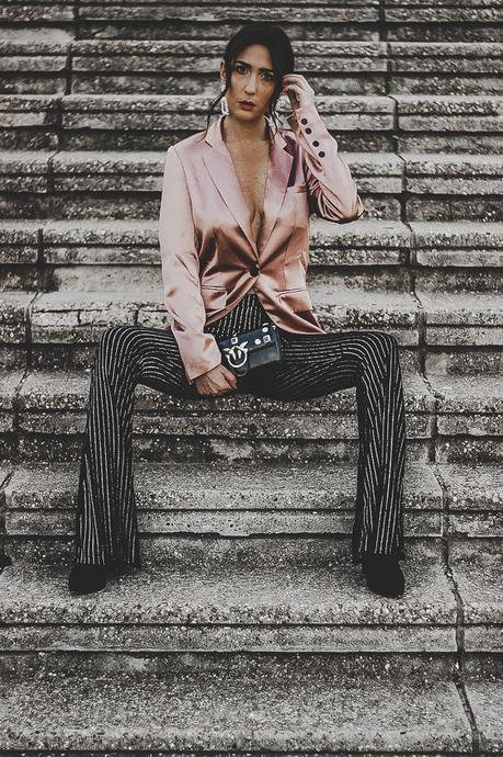 XMAS PARTY: LOOKS PARA NAVIDAD: BLAZER ROSA SATINADA XMAS PARTY: LOOKS PARA NAVIDAD: BLAZER ROSA SATINADA