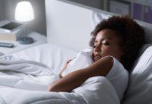 El ronquido puede empeorar la función del corazón, especialmente en mujeres Un estudio reciente revela los problemas de salud relacionados con los ronquidos