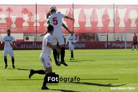 Galería de fotos Sevilla Atlético - Atlético Sanluqueño