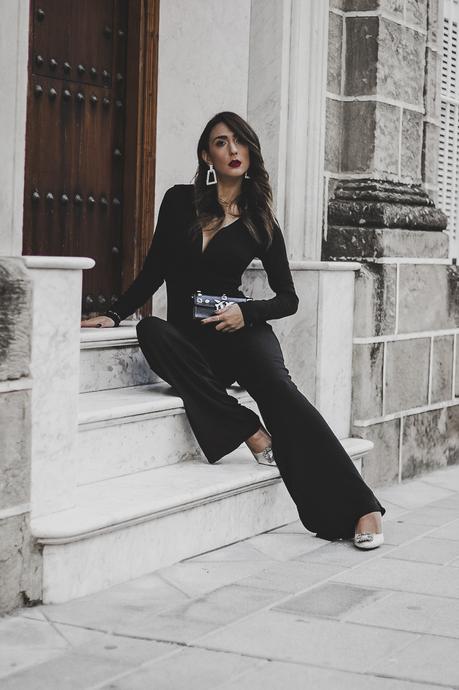 XMAS PARTY: EL MONO PERFECTO PARA NAVIDAD - BLACK JUMPSUIT