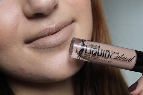 Review Megalast Liquid Catsuit de Wet n Wild