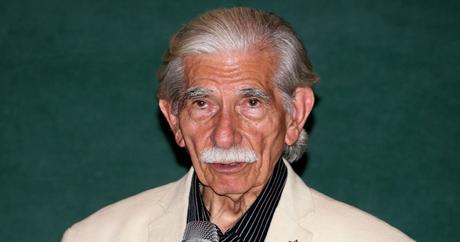 Golpear al paraco-presidente Duque.