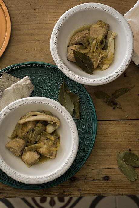 ATÚN ENCEBOLLADO CON NAVAJAS