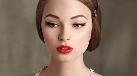 Maquillajes con labial rojo paso a paso Maquillajes con labial rojo paso a paso