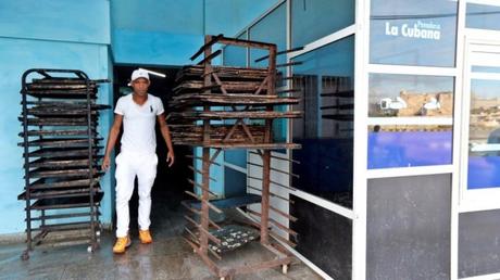 El pan, última víctima del desabastecimiento en Cuba El pan, última víctima del desabastecimiento en Cuba