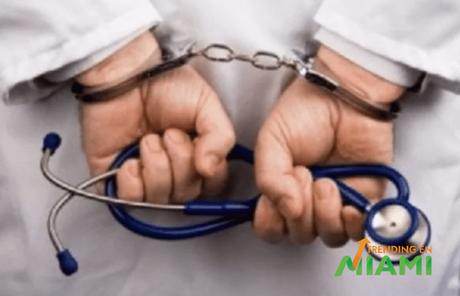 Arrestan a un médico cubano por presunta violación a una colega Arrestan a un médico cubano por presunta violación a una colega