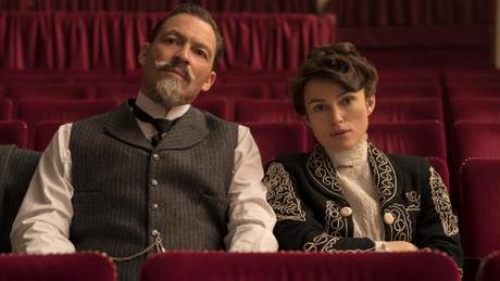 La mano que sostiene la pluma – Crítica de “Colette” (2018) La mano que sostiene la pluma – Crítica de “Colette” (2018)