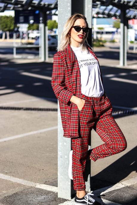 TARTAN SUIT