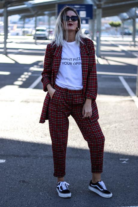 TARTAN SUIT