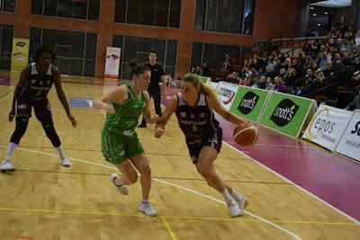 Galería de momentos del Bàsquet Femení Sant Adrià-Araski