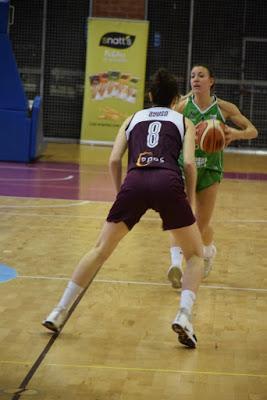 Galería de momentos del Bàsquet Femení Sant Adrià-Araski