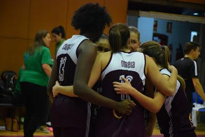 Galería de momentos del Bàsquet Femení Sant Adrià-Araski