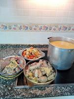 Sopa de galets rellenos en caldo de Navidad, con pelotitas de pollo // Recetas de Navidad Sopa de galets rellenos en caldo de Navidad, con pelotitas de pollo // Recetas de Navidad