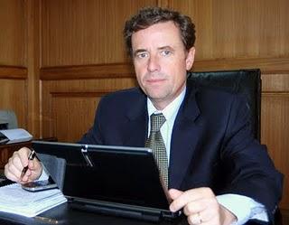 Nuevo Ministro de Vivienda : Rodrigo Pérez Mackenna