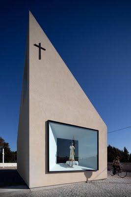 Y al final del camino..La capilla de Santa Filomena de Mauricío Borges!