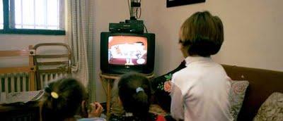 Niños que ven mucha tv, pueden desarrollar  enfermedades cardiacas