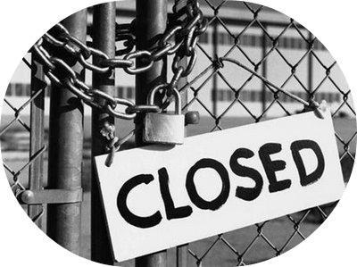 CERRADO POR VACACIONES