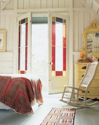 TOQUES DE ROJO RUSTICO.