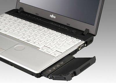 Fujitsu integra pico proyectores en sus portátiles LifeBook