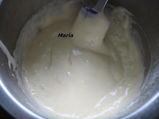 Bizcoflan con manzanas caramelizadas y nueces