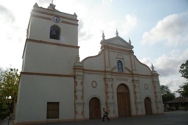 Masaya y pueblos blancos