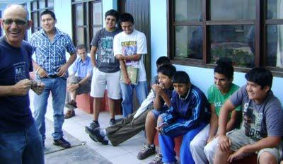 ¡JÓVENES EN PASCUA! “¡COMO SI NOS CONOCIÉSEMOS DE TODA LA VIDA!”