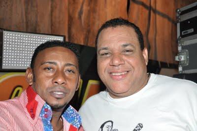 FELICIDADES A MACHO MACHO