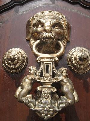 ALDABAS DEL CENTRO DE LIMA