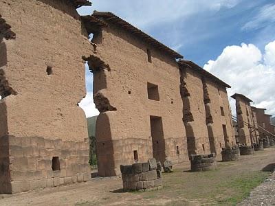 OTRO CUSCO, AL SUR DEL SUR 2: HUARO, URCOS, RACCHI