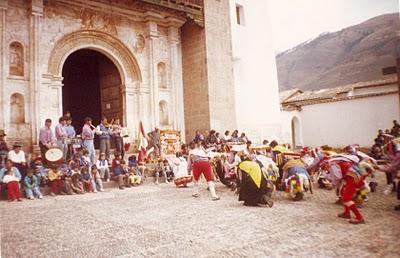 OTRO CUSCO, AL SUR DEL SUR 1: TIPON, PIKILLACTA y ANDAHUAYLILLAS...