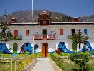 LA RUTA DEL TUTAYQUIRI: LOS PUEBLOS DE LOS MIL COLORES