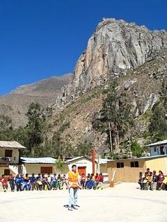 TUPE: ¿QUIEN DIJO QUE TODO ESTA PERDIDO?