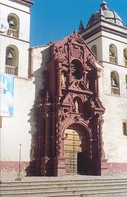 EN EL TREN MACHO HACIA HUANCAVELICA