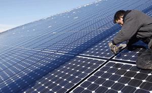 Pese a todo, el sector español de energía solar sigue adelante